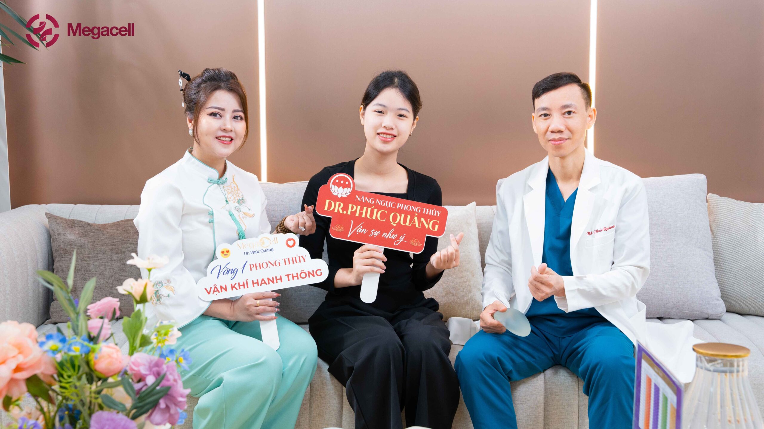 Nâng ngực có nguy hiểm không, được bao nhiêu năm?
