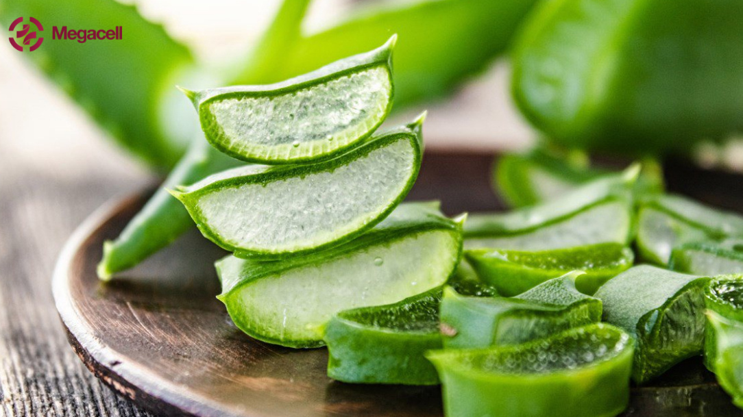  Nâng ngực có để lại sẹo không và cách khắc phục?